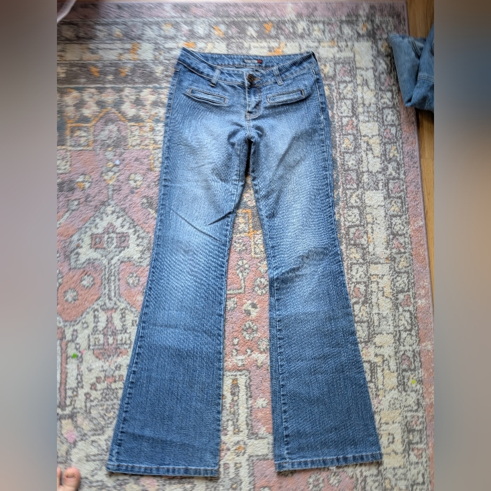 Vintage Y2k Low Rise Flare Jeans 70s Inspired Size 3 14" Waist Stretch Faded